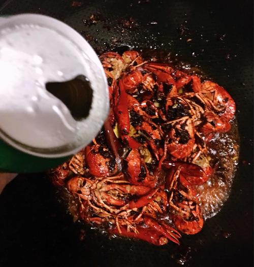 【懒人版啤酒小龙虾】