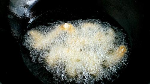 【蚝油溜肉段】