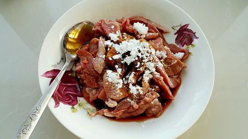 【葱爆孜然羊肉】