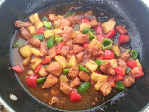 【浓香菠萝鸡块】