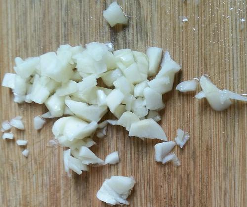 【蒜蓉娃娃菜】