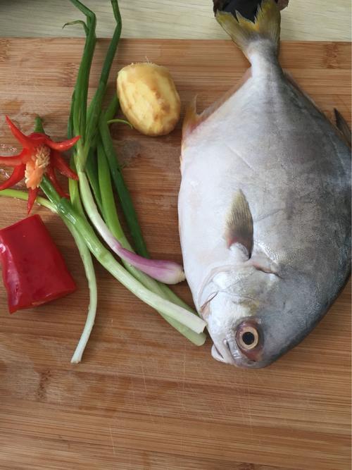 【红烧金枪鱼】