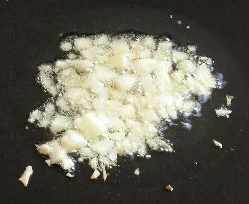 【蒜蓉娃娃菜】