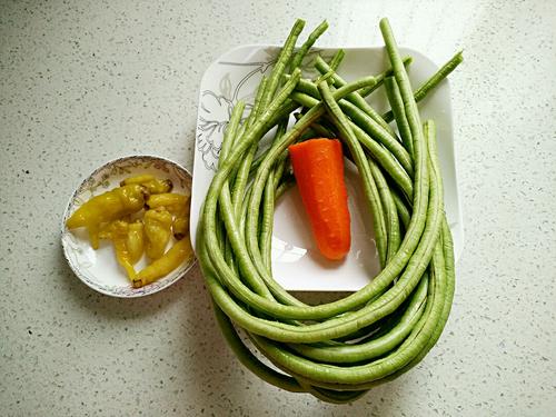 【风味豇豆结】
