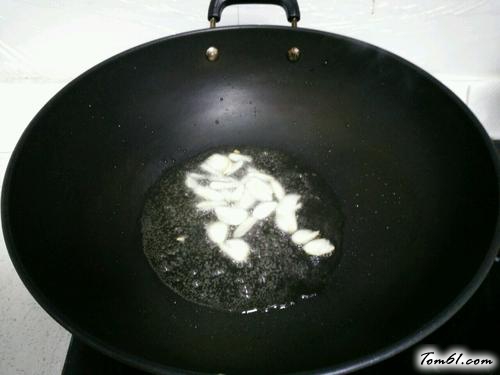 【黄瓜炒木耳】