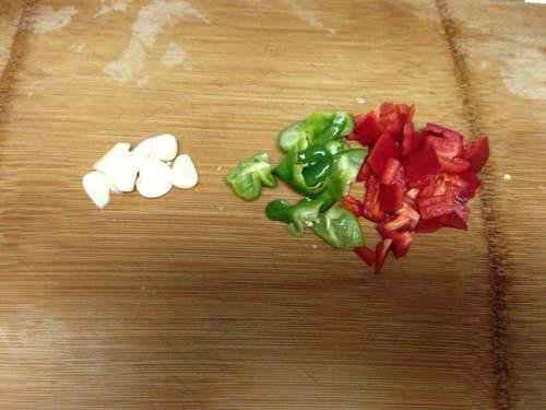 【辣炒什锦藕丁】