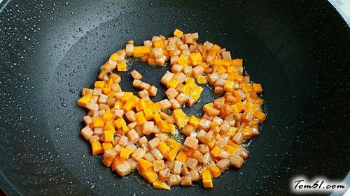 【火腿炒玉米粒】