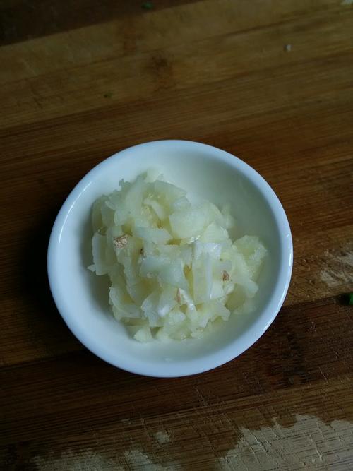 【清炒莴笋片】