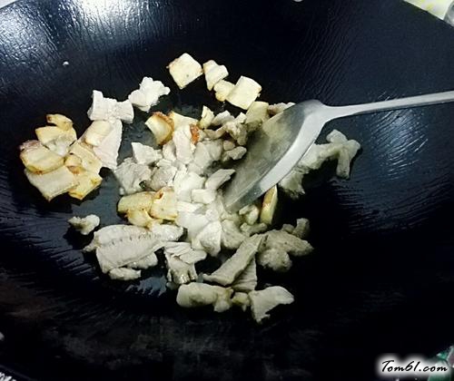 【豆角炒猪肉】