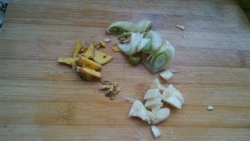 【青椒炒豆皮】