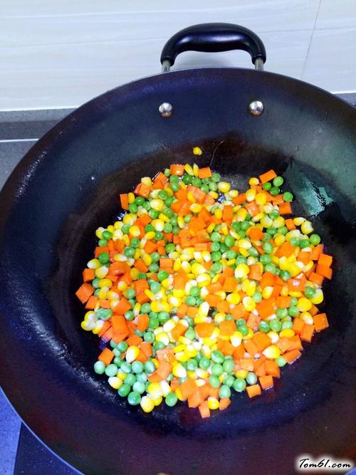 【什锦蔬菜丁】