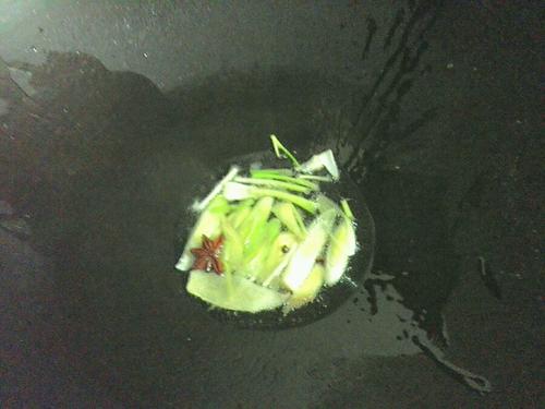 【胡萝卜烧牛肉】