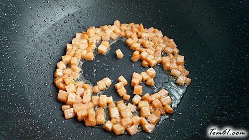 【火腿炒玉米粒】