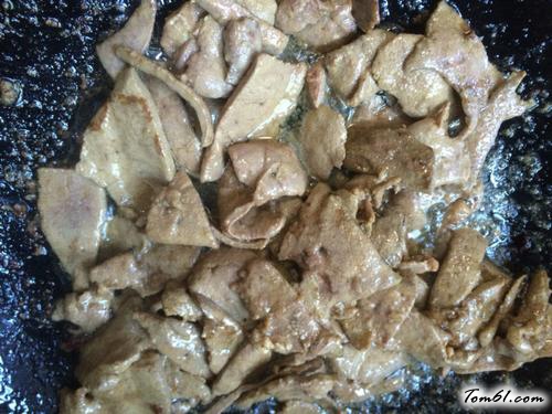 【青椒炒猪肝】