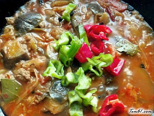 【酱香肉末烧茄子】