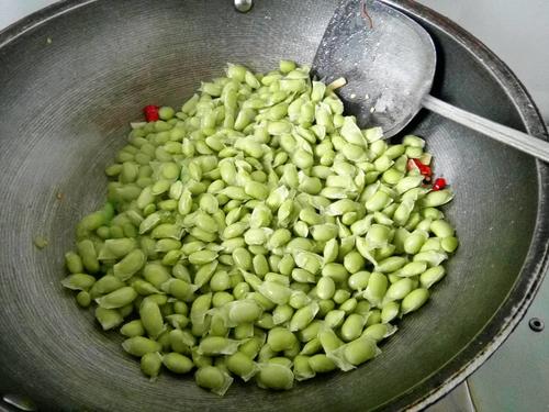 【毛豆米炒虾】