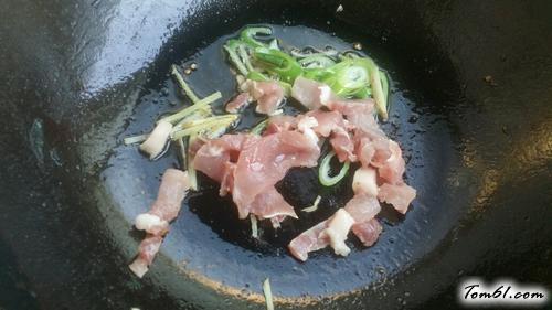 【大辣椒炒土豆片】