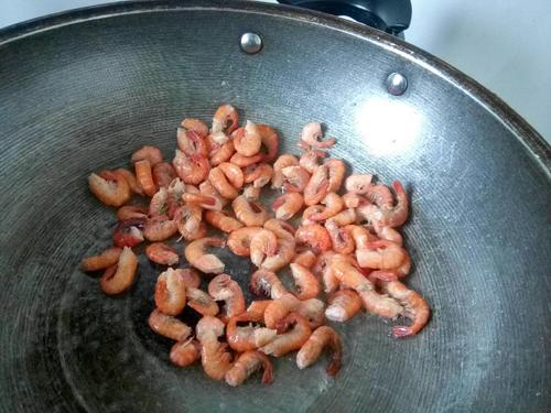 【毛豆米炒虾】