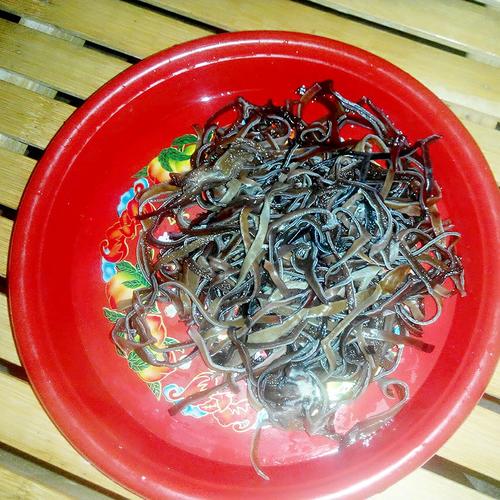 【鸡蛋炒木耳】