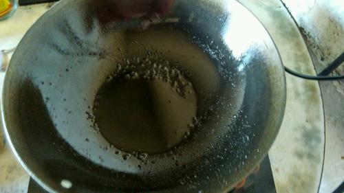 【莲花白炒肉】