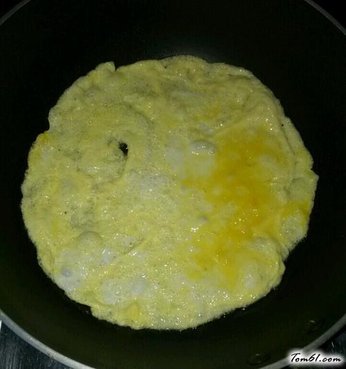 【木耳虾仁炒蛋】