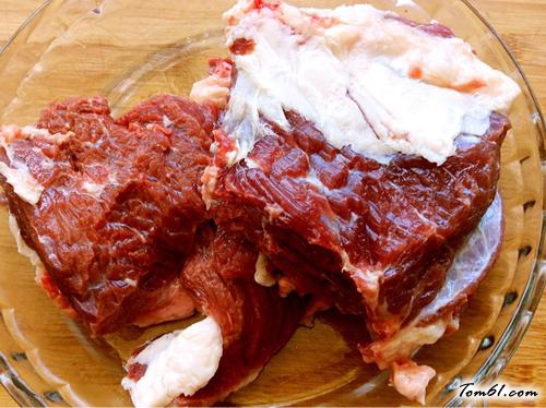 【牛肉烧土豆】