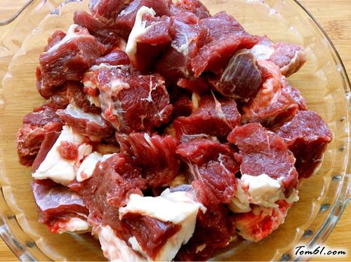 【牛肉烧土豆】