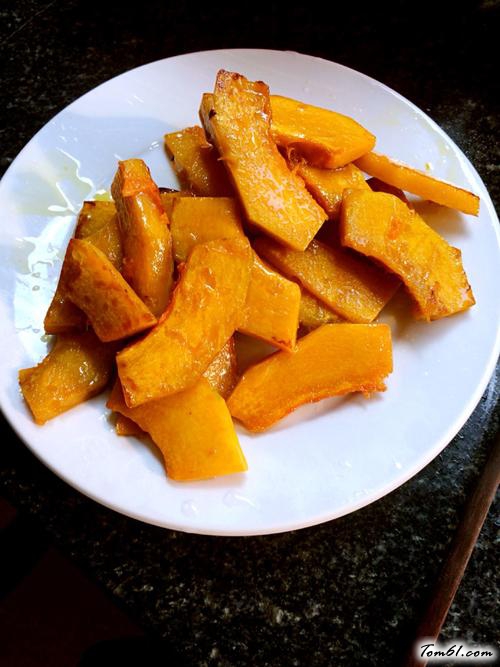 【咸蛋黄焗南瓜】