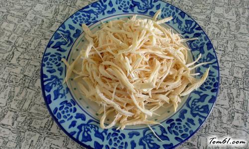 【芥末鸡丝金针菇】