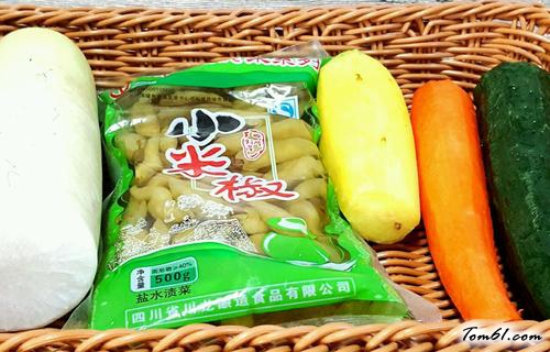 【小米椒泡三丁】