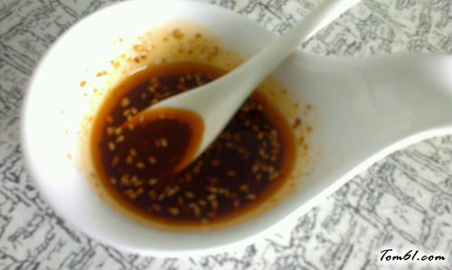 【芥末鸡丝金针菇】