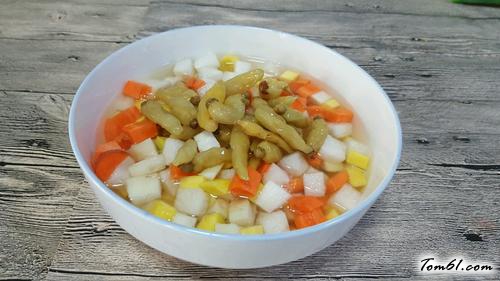 【小米椒泡三丁】