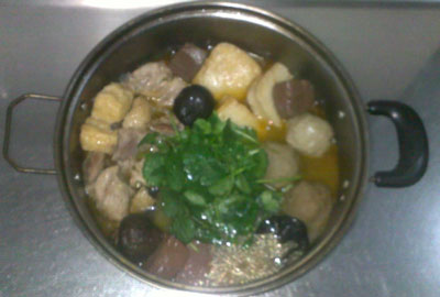 适合上海人的私房鸭血粉丝汤，营养丰富