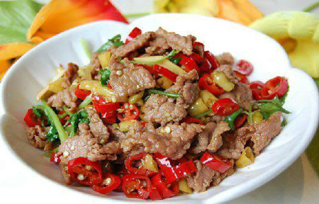 双椒牛柳的私房做法，家常双椒牛柳怎么做