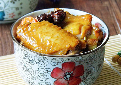 杏鲍菇黄焖鸡翅怎么做浓香四溢