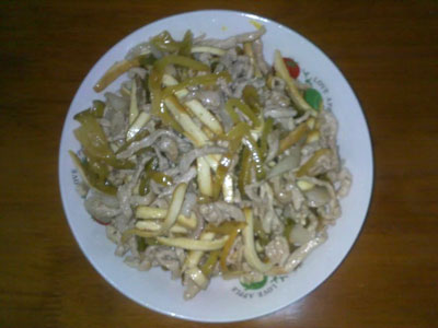 榨菜炒肉丝加点豆腐干也很好吃