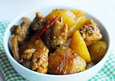 鲜味十足的私房土豆烧鸡翅怎么做