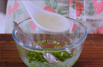 【葱油鸡】鸡汤