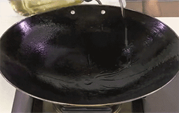 【豆角炒肉】起锅