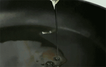 【红烧鸡块】爆香