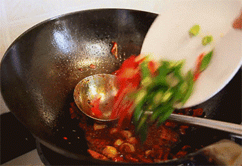 【干锅虾】加青红椒