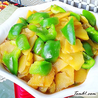 尖椒土豆片的做法