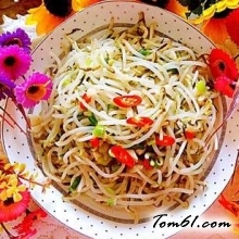 爆炒酸辣绿豆芽的做法