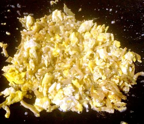 【黄金蛋炒榨菜丝】