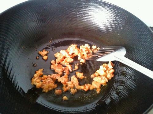 【肉末雪菜野笋炒蚕豆】