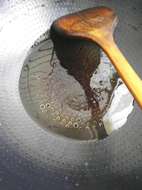 【胡萝卜木耳肉片】