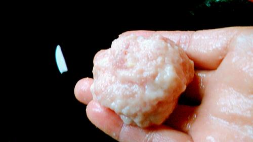 【肉丸子包白萝卜】