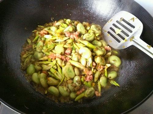 【肉末雪菜野笋炒蚕豆】