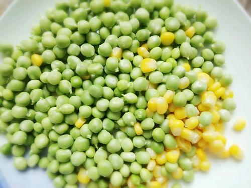 【豌豆炒鸡块】