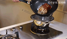 【红扒肘子】捞出控油